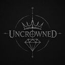 Логотип семьи Uncrowned